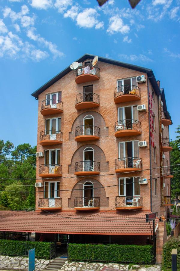 Hotel Evrazia Ureki Ngoại thất bức ảnh