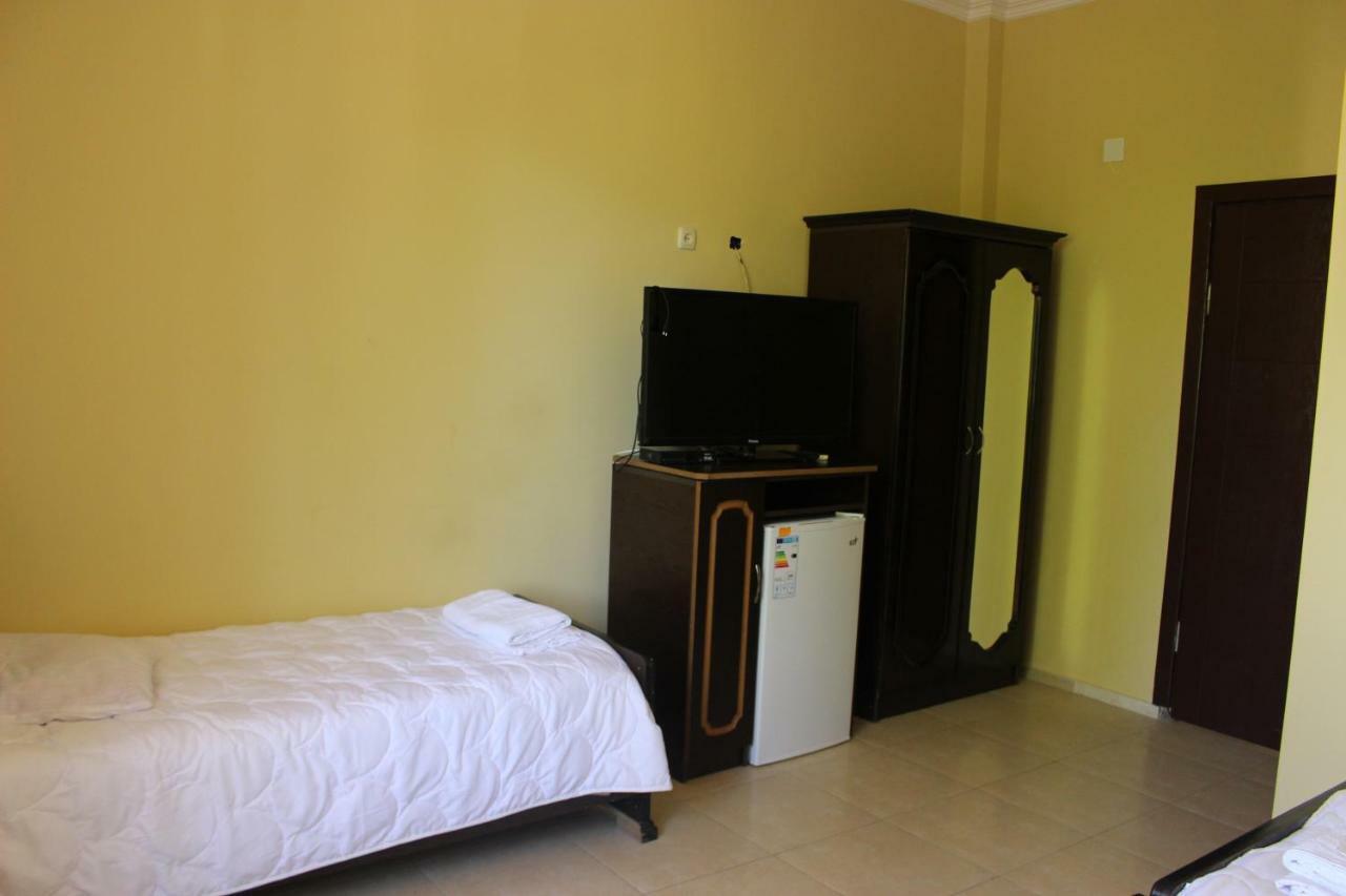 Hotel Evrazia Ureki Ngoại thất bức ảnh