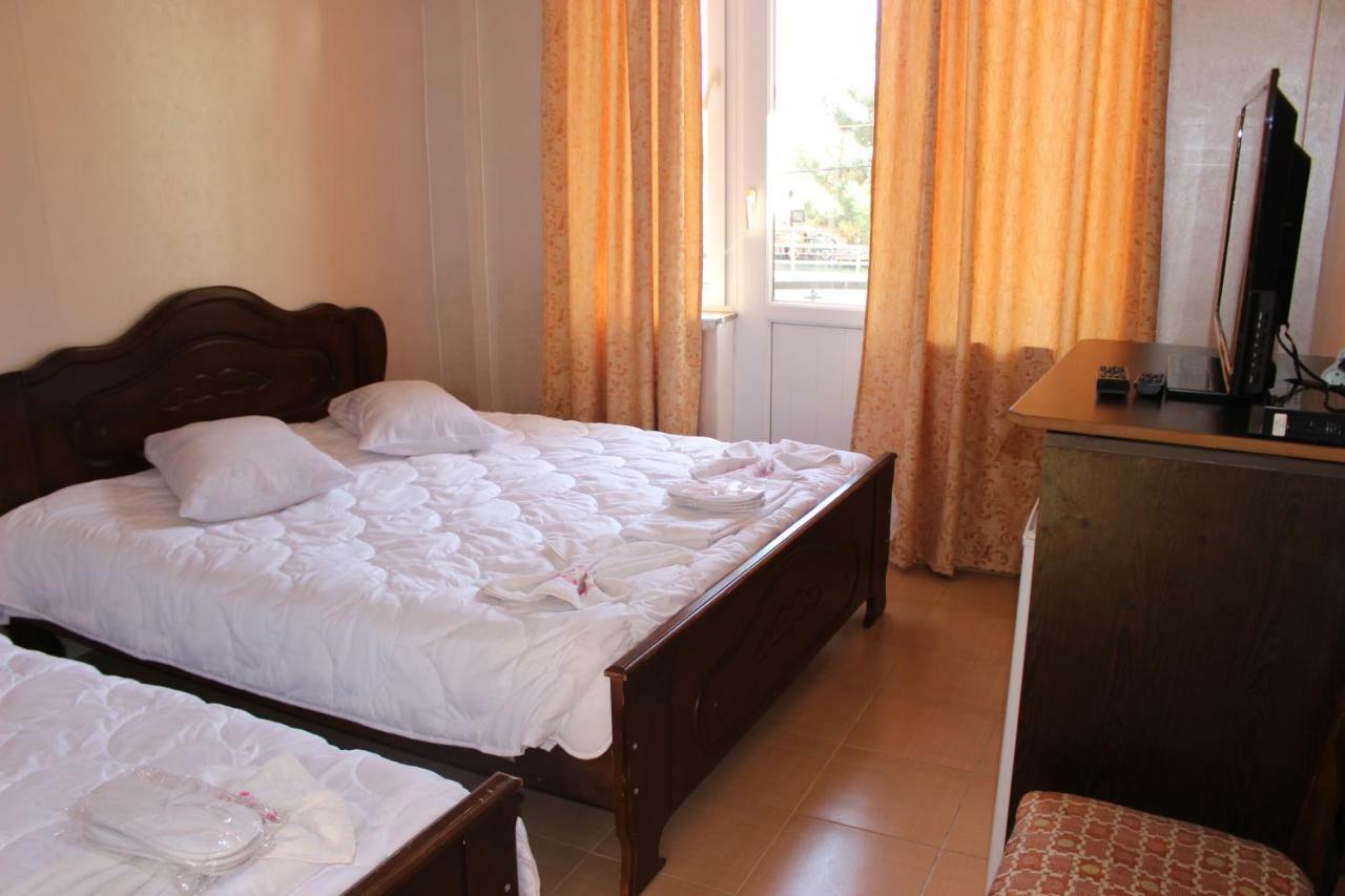 Hotel Evrazia Ureki Ngoại thất bức ảnh